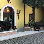 Antica Fonte 3*