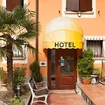 Antica Fonte 3* Brescia