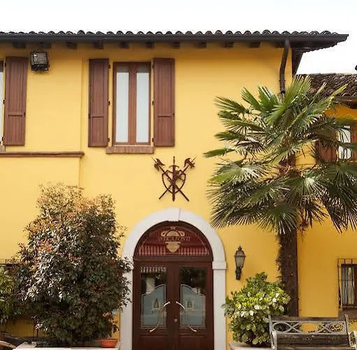 酒店 安缇卡方特酒店 3*